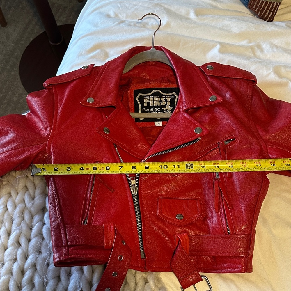 *Vintage* Rare Find Red Leather Biker Jacket by First Brand - Picture 5 of 6